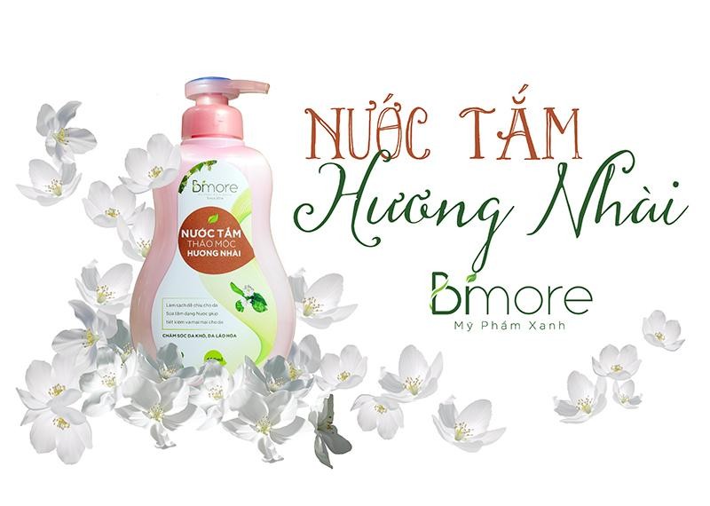 Bạn đã dùng nước tắm thảo mộc hương nhài chưa? 