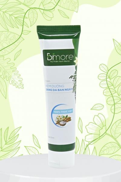 Kem dưỡng sáng da ban ngày